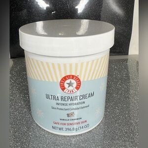 First Aid Beauty Ultra Repair Cream Jumbo Size Vanilla Cinnamon